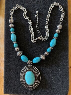 Turquoise & Silver-Tone Pendant Necklace - Women Jewelry Size 11.5 NWOT